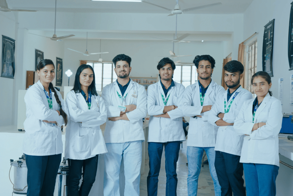 College Tour pharma 1 scaled